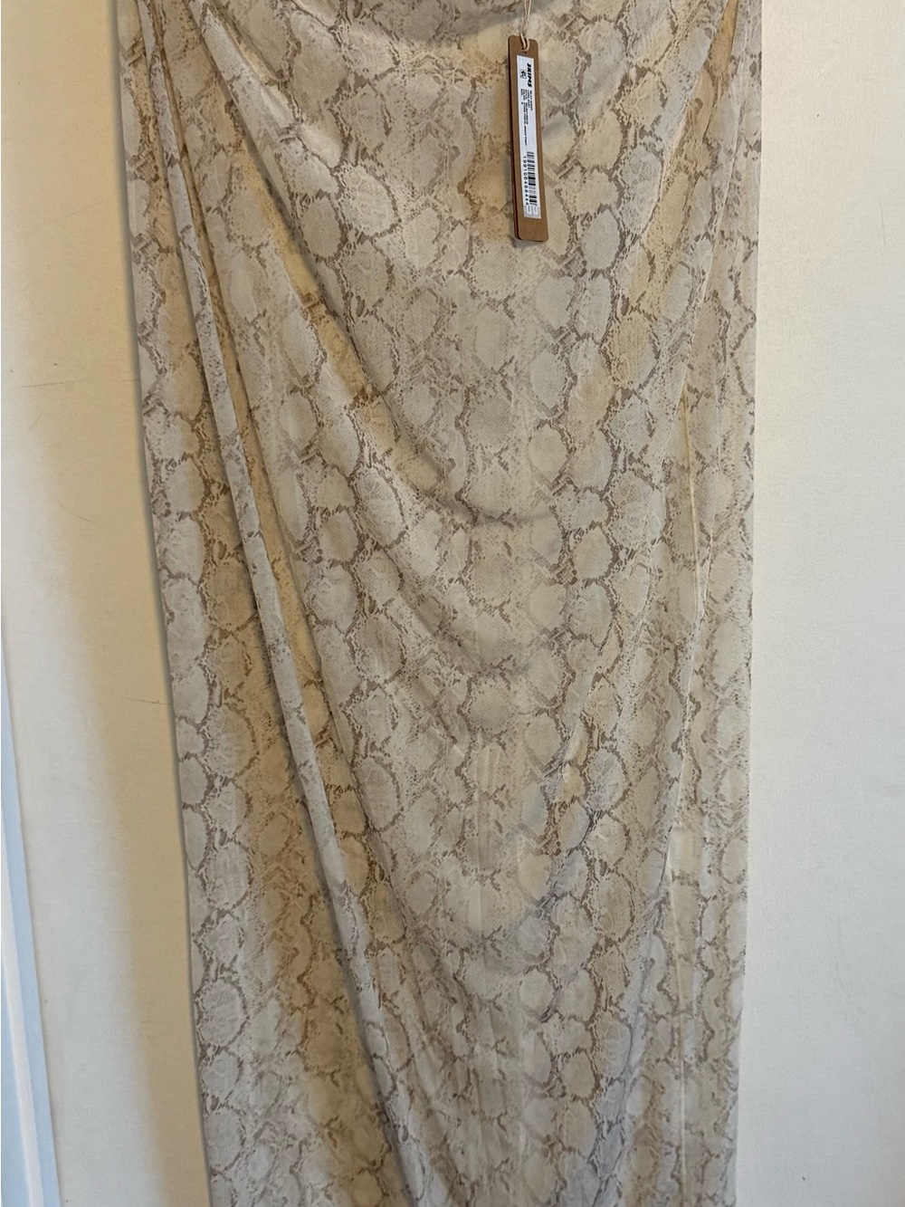 SKIMS Milky Sheer Maxi/Midi Skirt - Beige/Grey